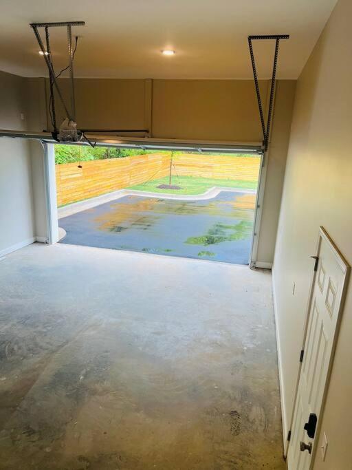 Luxury 4 Bedroom Home And Private Deck By Mcg 6 ออกัสตา ภายนอก รูปภาพ
